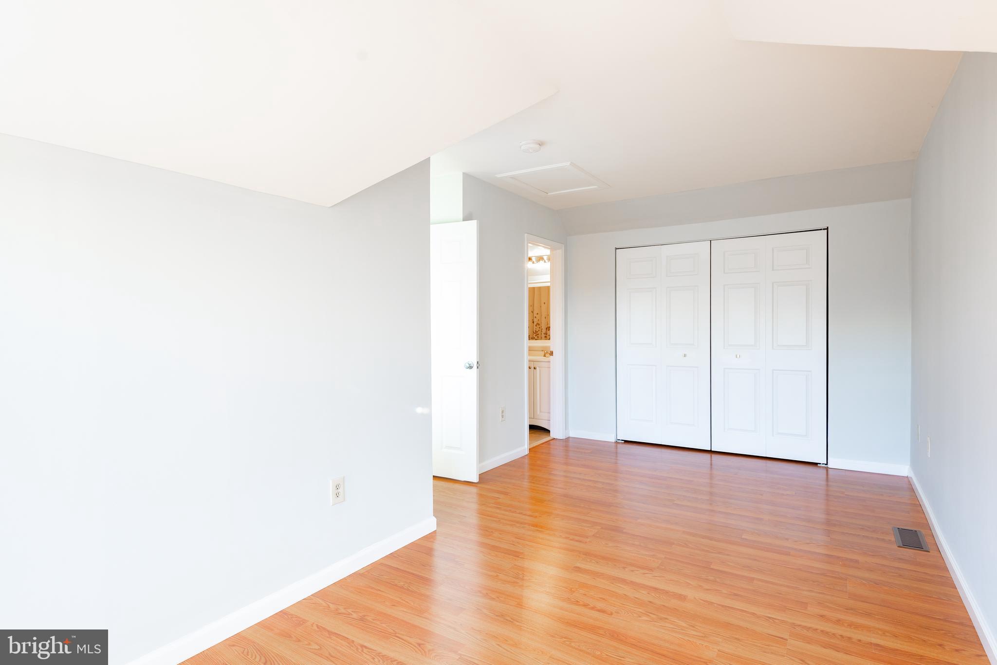 POTOMAC MEADOWS - Residential