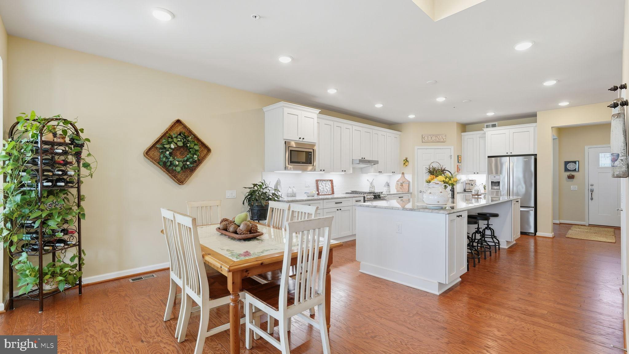 5909 AVERY POINT DRIVE