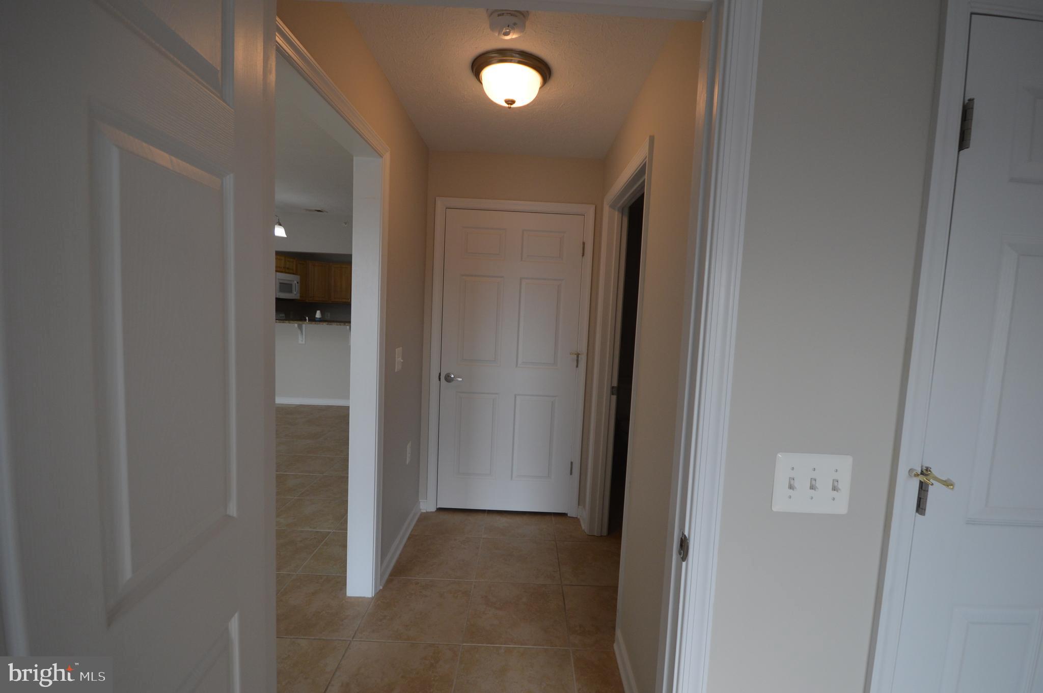 THE CORNERS - Residential Lease