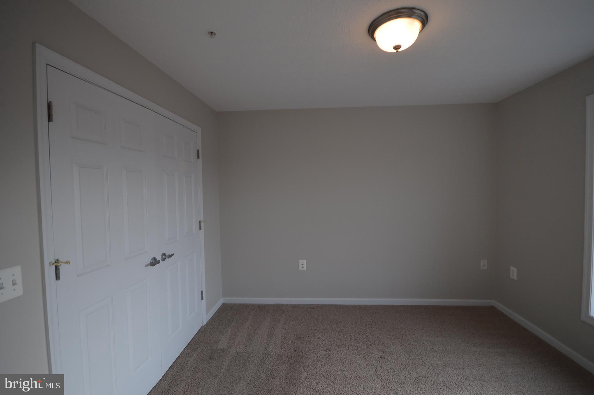 THE CORNERS - Residential Lease