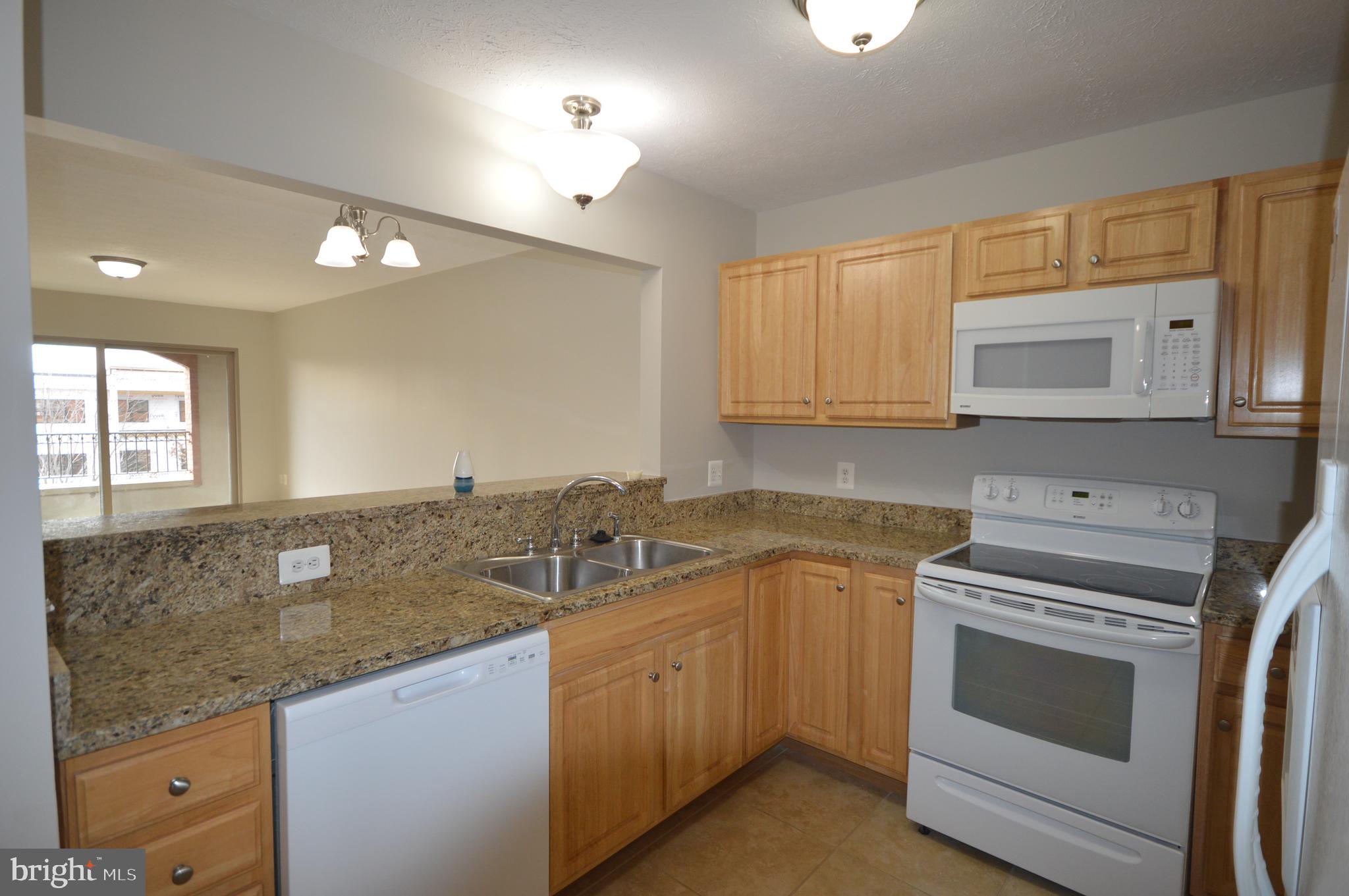 THE CORNERS - Residential Lease