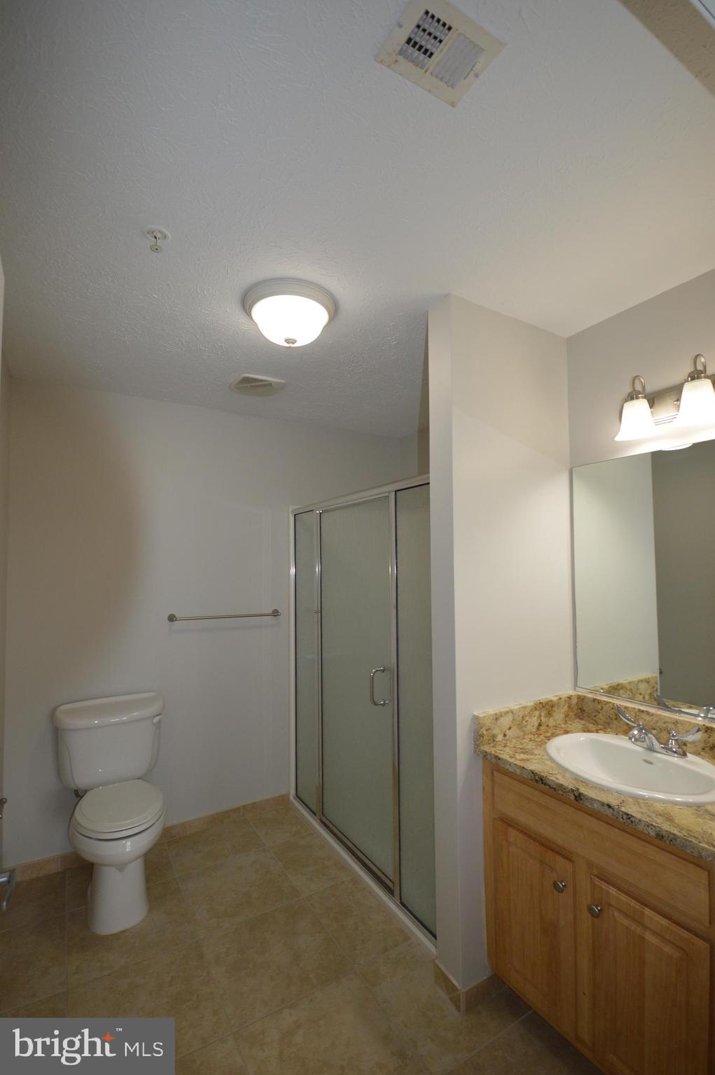 THE CORNERS - Residential Lease