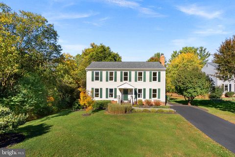 20017 GREAT FALLS FOREST DRIVE GREAT FALLS VA 22066