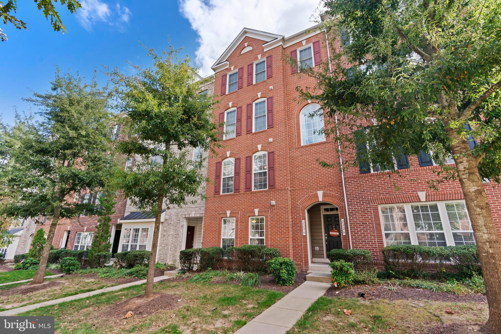 2224 MARGRAF CIRCLE