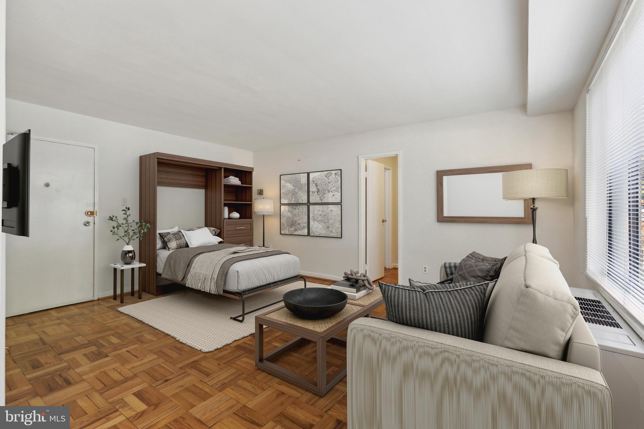 5112 MACARTHUR BOULEVARD NW 104
