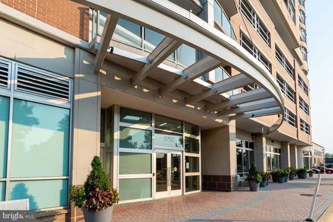 Photo of 5750 Bou Avenue #1111, ROCKVILLE, MD 20852 (MLS # MDMC2205402)