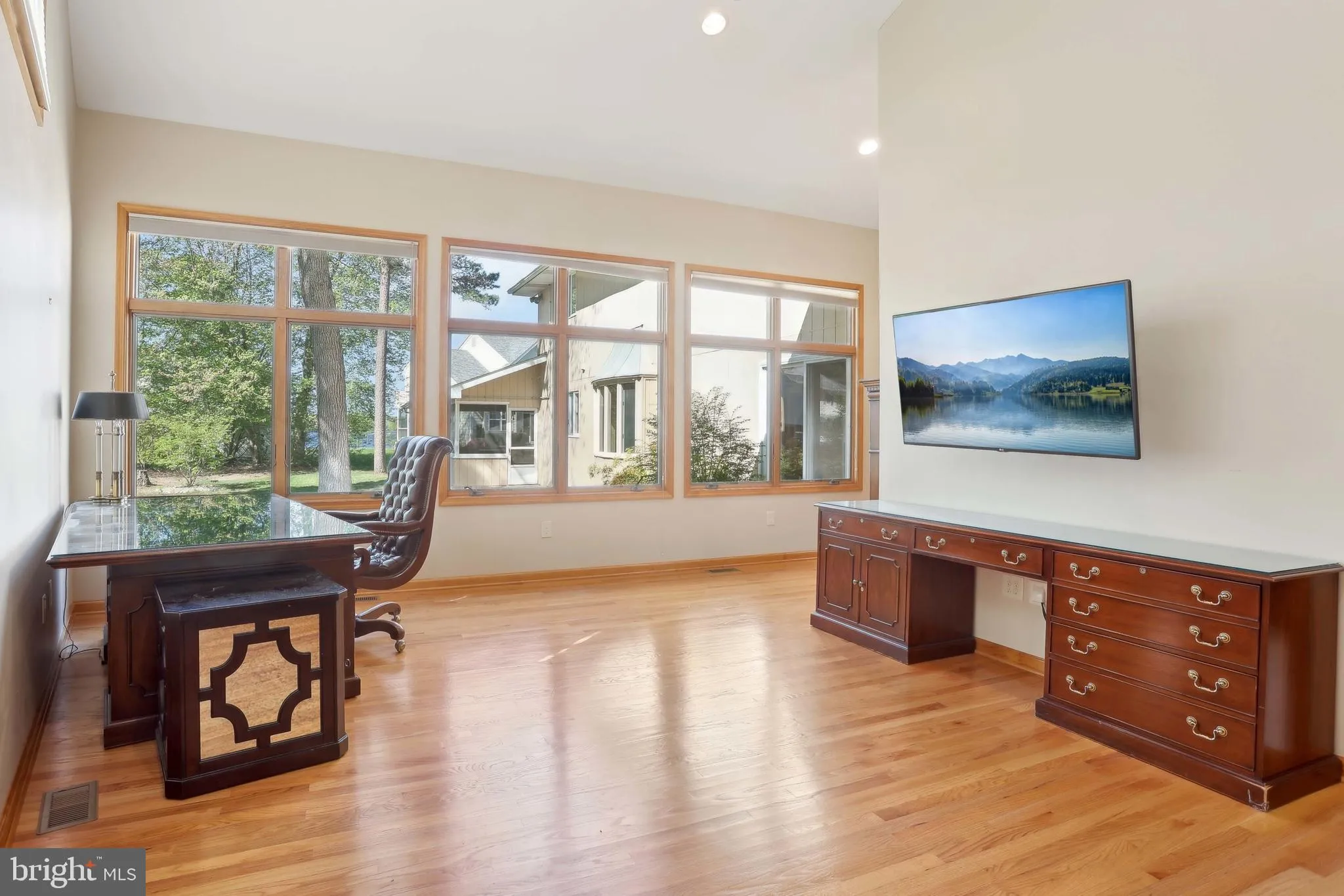 Millville, New Jersey 08332, United States, 5 Bedrooms Bedrooms, ,4 BathroomsBathrooms,Residential,Active,129272