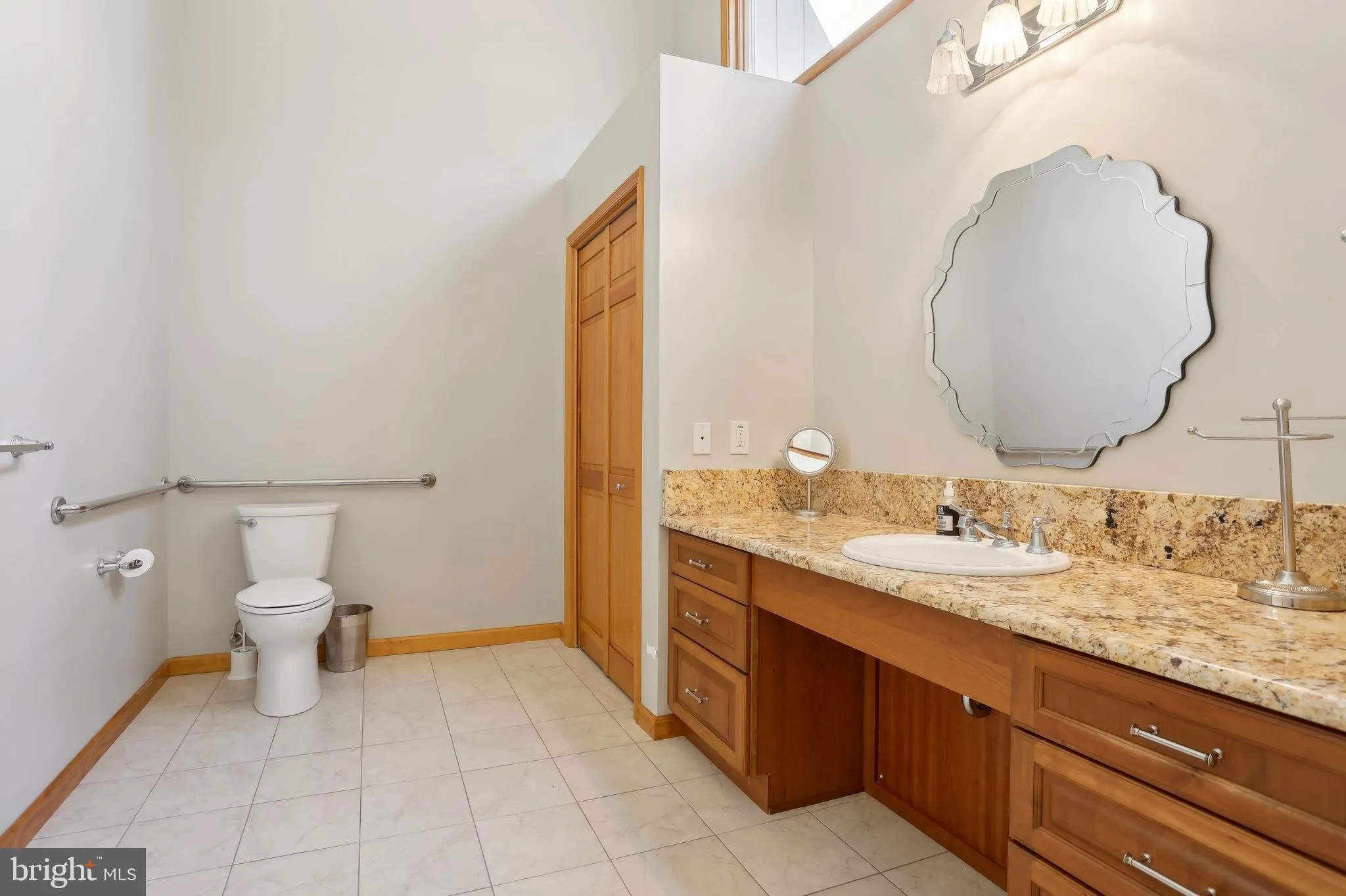 Millville, New Jersey 08332, United States, 5 Bedrooms Bedrooms, ,4 BathroomsBathrooms,Residential,Active,129272