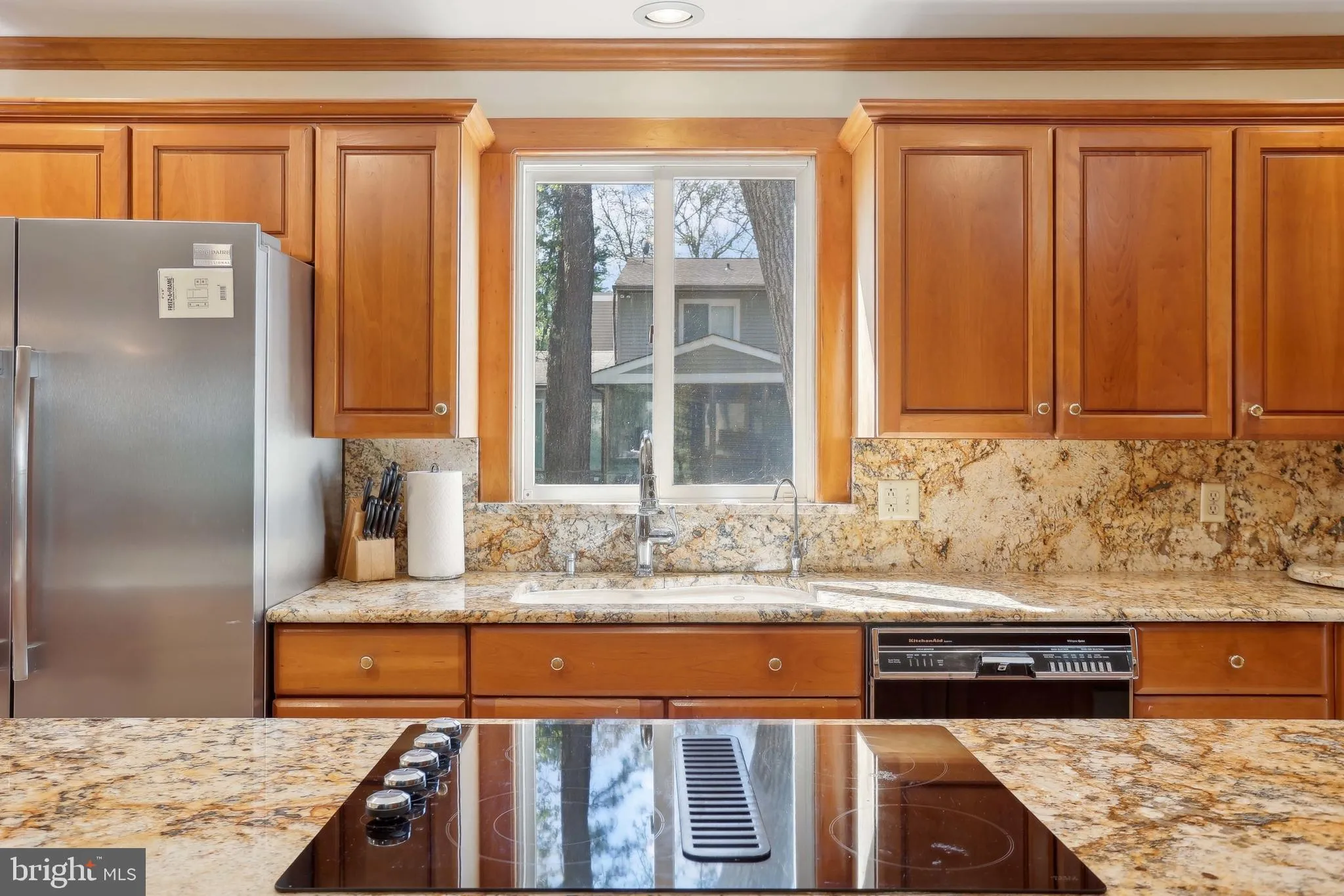 Millville, New Jersey 08332, United States, 5 Bedrooms Bedrooms, ,4 BathroomsBathrooms,Residential,Active,129272