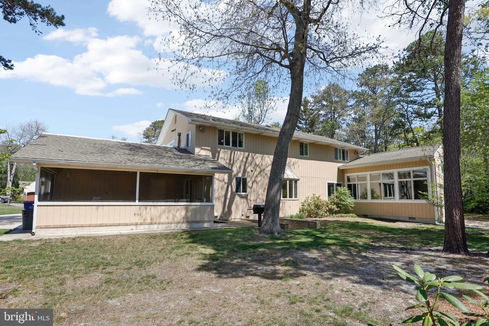 Millville, New Jersey 08332, United States, 5 Bedrooms Bedrooms, ,4 BathroomsBathrooms,Residential,Active,129272