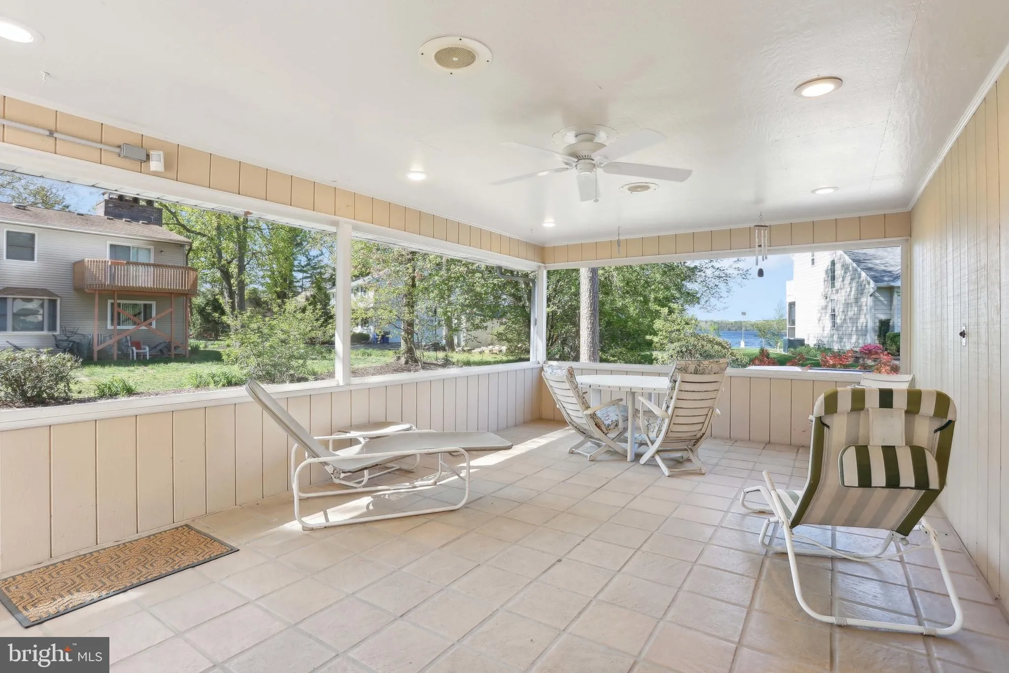 Millville, New Jersey 08332, United States, 5 Bedrooms Bedrooms, ,4 BathroomsBathrooms,Residential,Active,129272