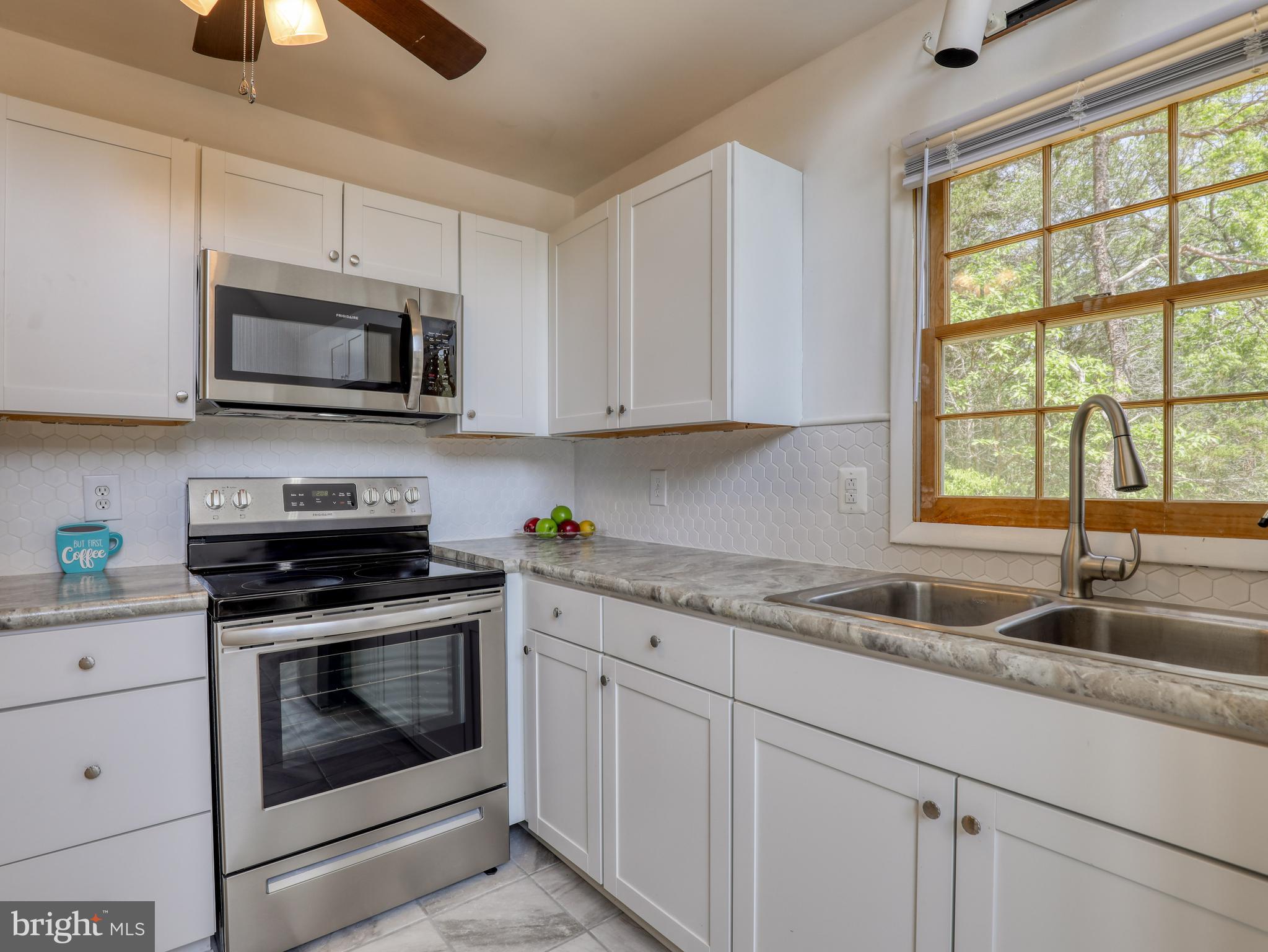 TROUT POND - Residential