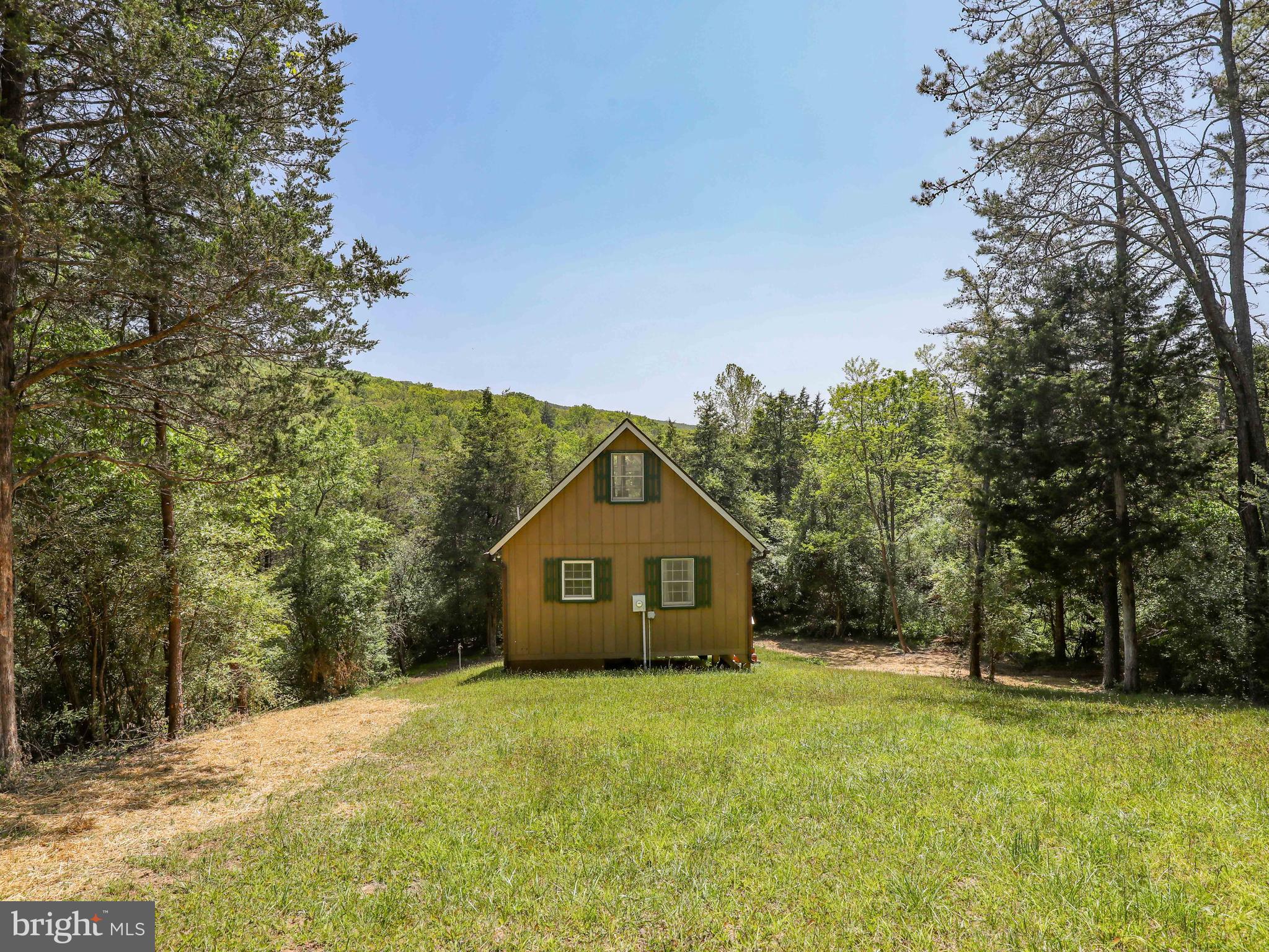TROUT POND - Residential