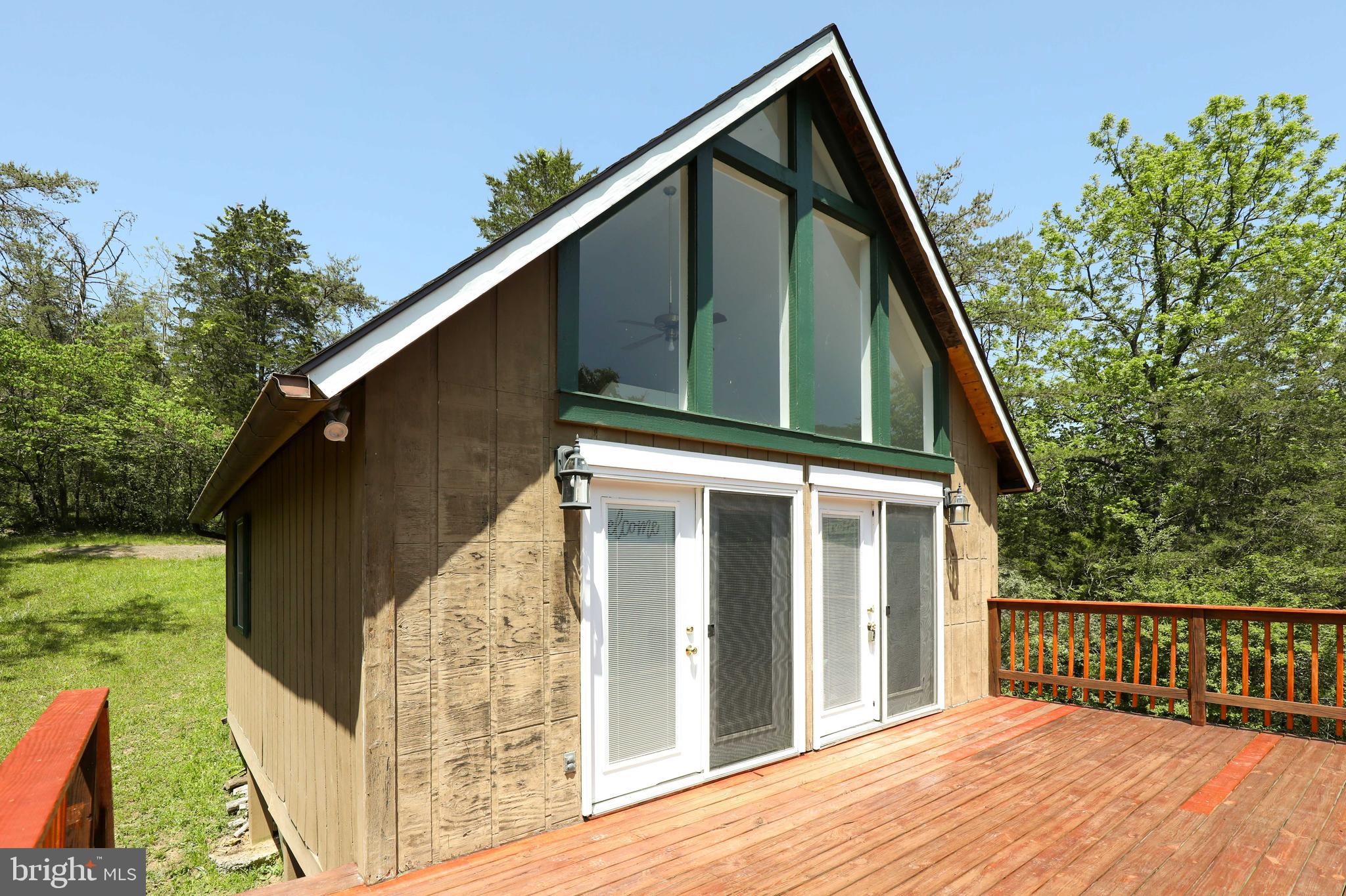 TROUT POND - Residential