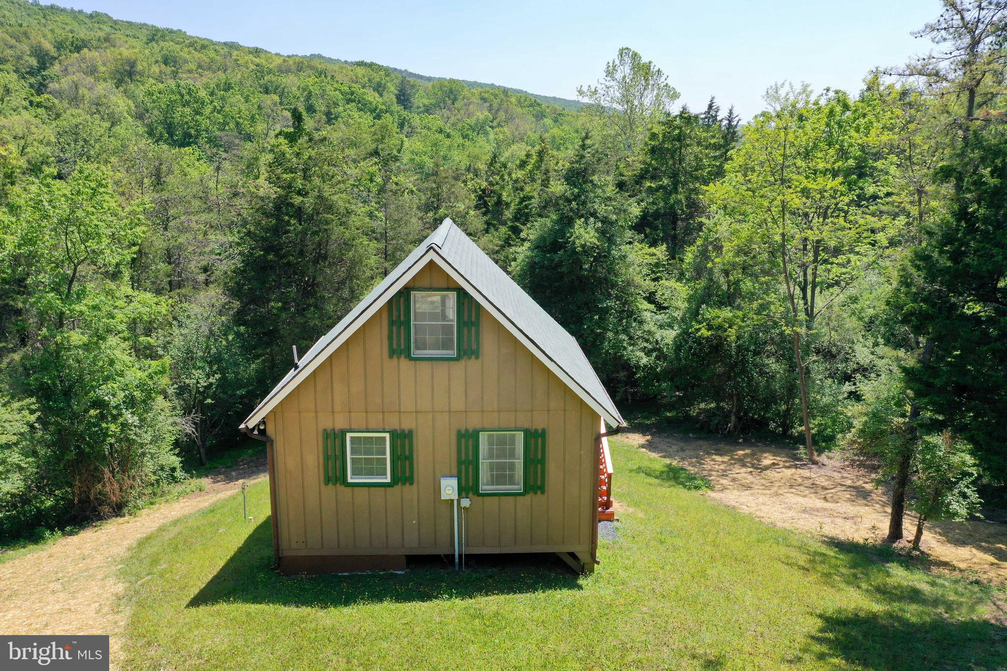 TROUT POND - Residential