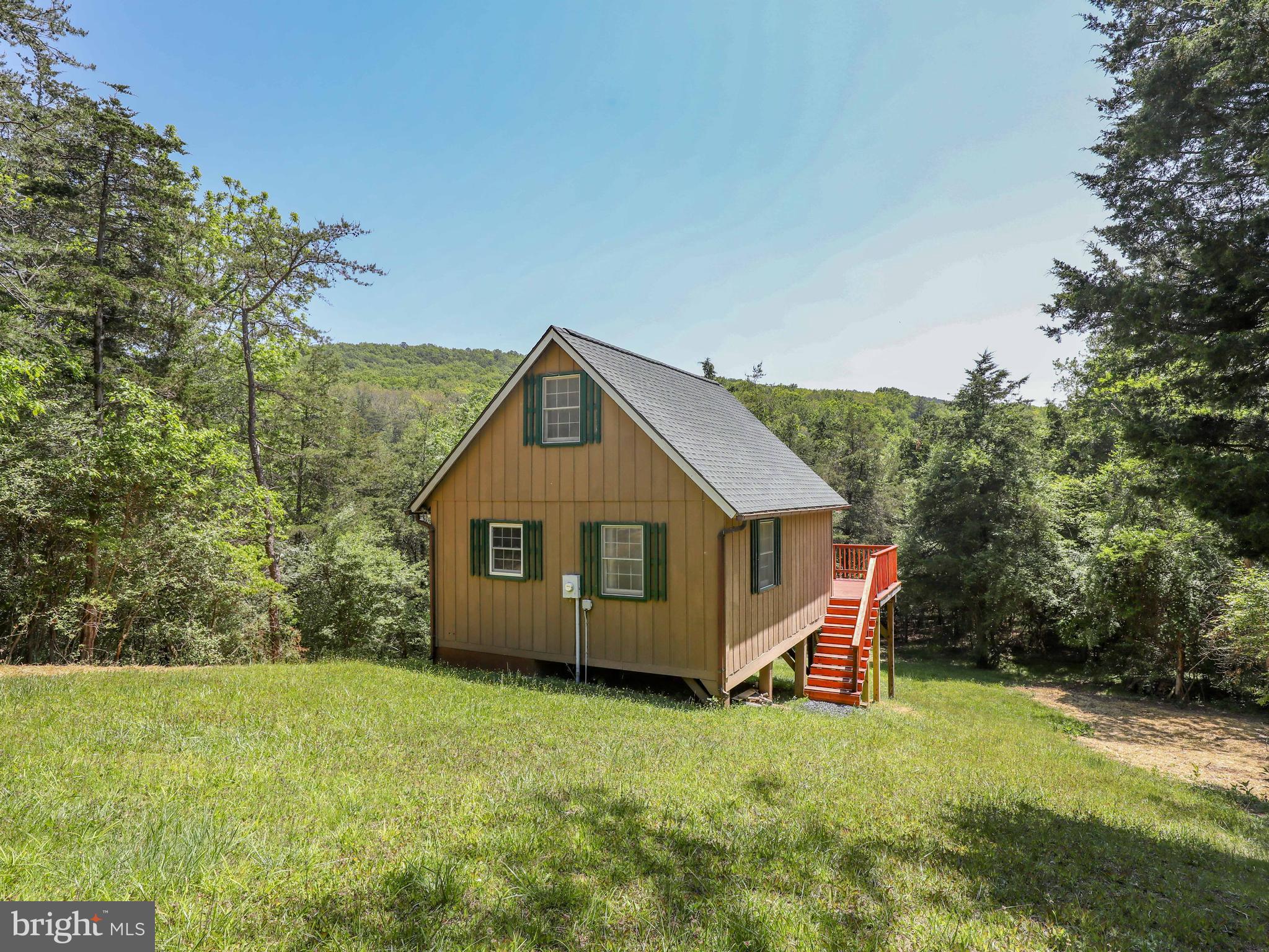 TROUT POND - Residential