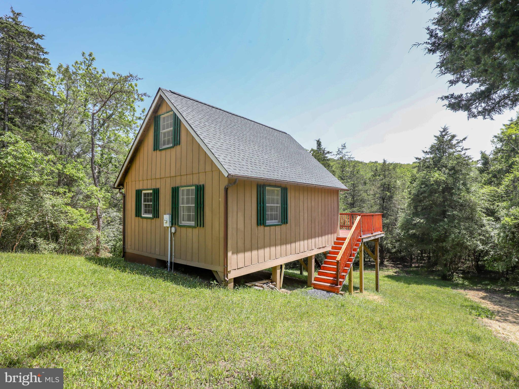 TROUT POND - Residential