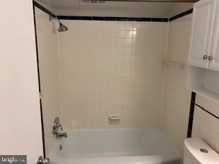 TOWN OF PURCELLVILLE - Residential Lease