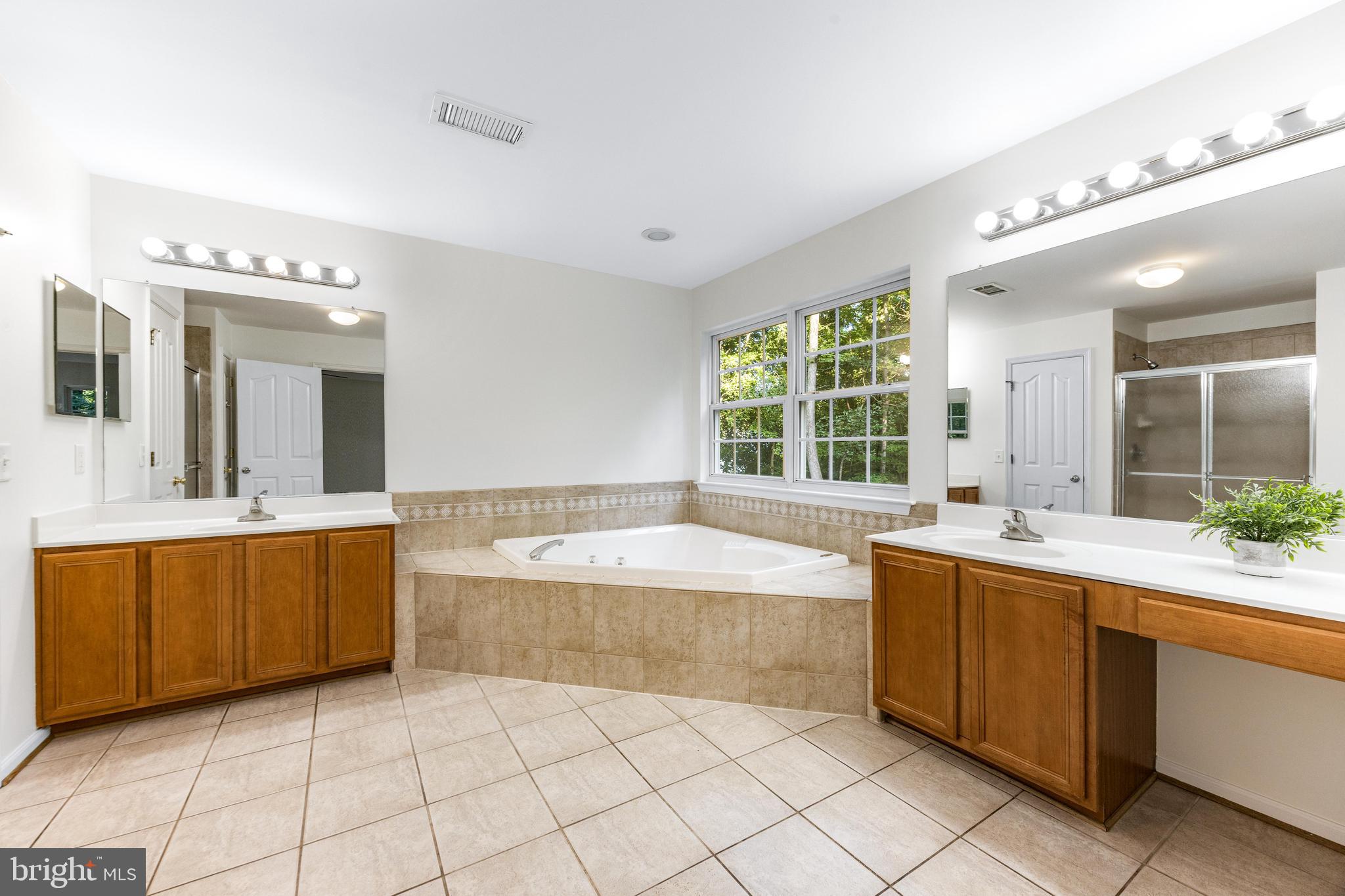 COXBYS ESTATES - Residential