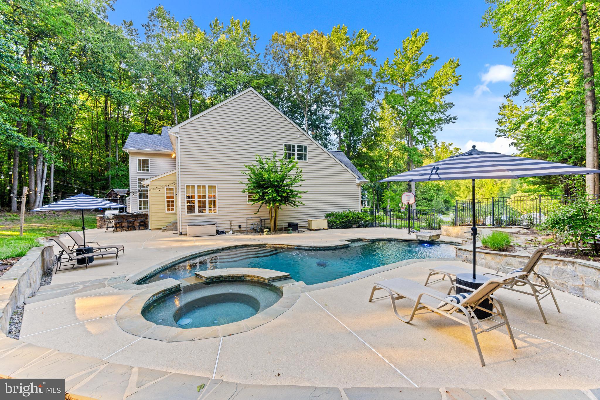 COXBYS ESTATES - Residential