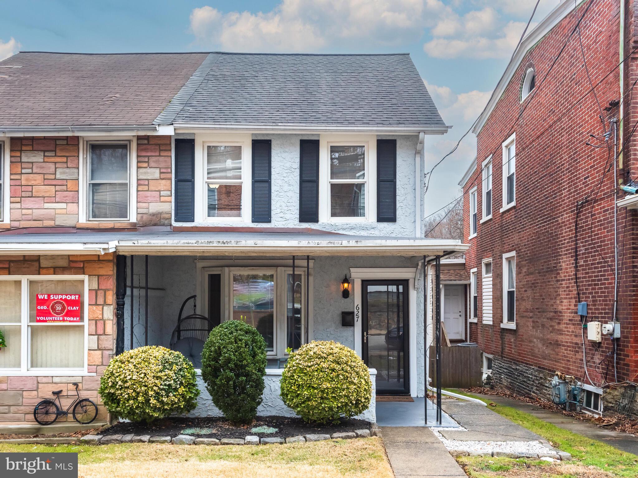 Fantastic twin home in West Conshohocken! Walk up and onto the covered porch and through the front door to a bright living room with custom built cabinetry and plenty of natural sunlight that leads to a spacious dining room and an eat in kitchen. Upstairs boasts three nice bedrooms, a full bath and a walk up attic providing plenty of storage. The backyard features a large deck and yard off the kitchen that is awesome for entertaining! The basement has some finishing touches and a bar. Convenient to 76 and 476, minutes to King of Prussia and walkable to the local restaurants.
****** Rate buy down credit of $5,000 being offered to the buyer******
