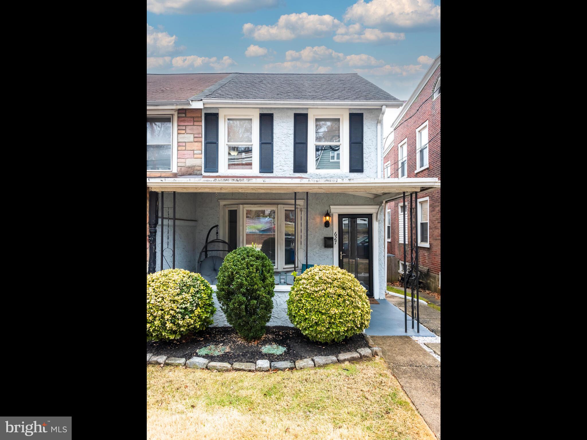 627 FORD STREET