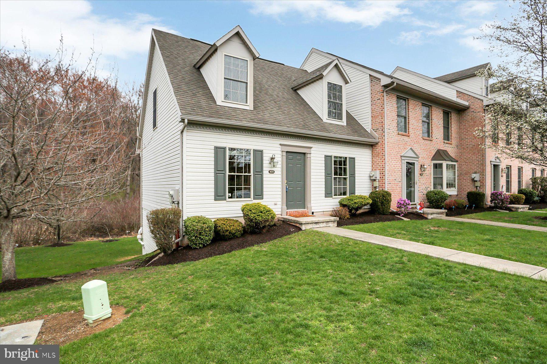 WAVERLY WOODS - Residential