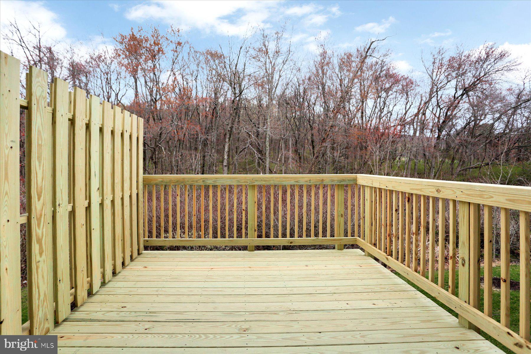 WAVERLY WOODS - Residential