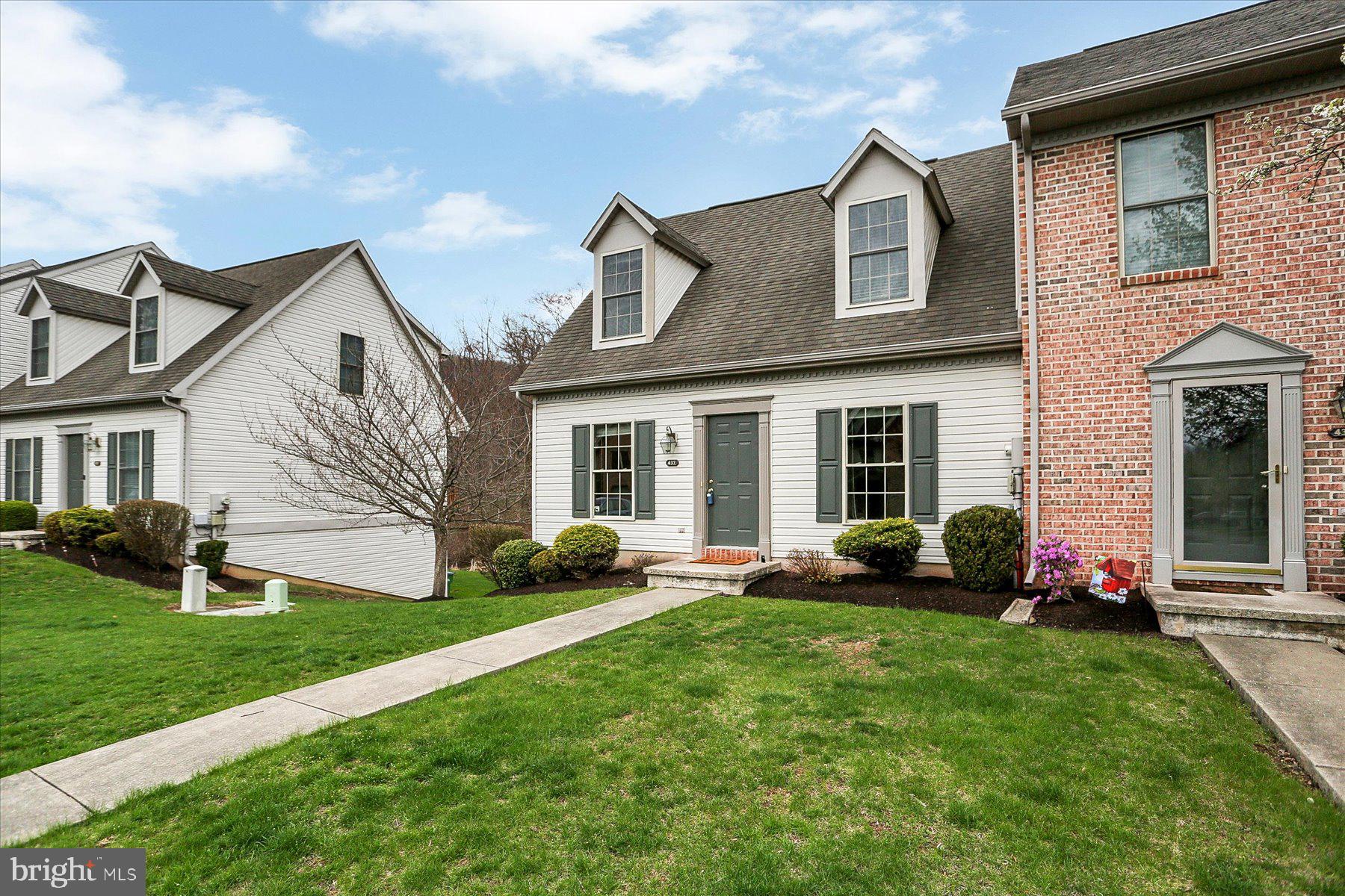 WAVERLY WOODS - Residential