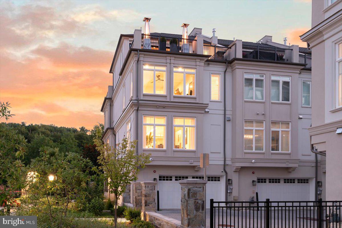 QUARRY SPRINGS - Residential