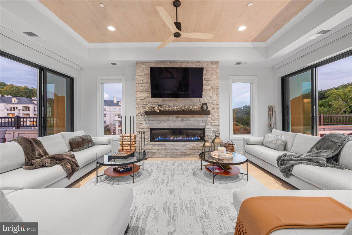 QUARRY SPRINGS - Residential