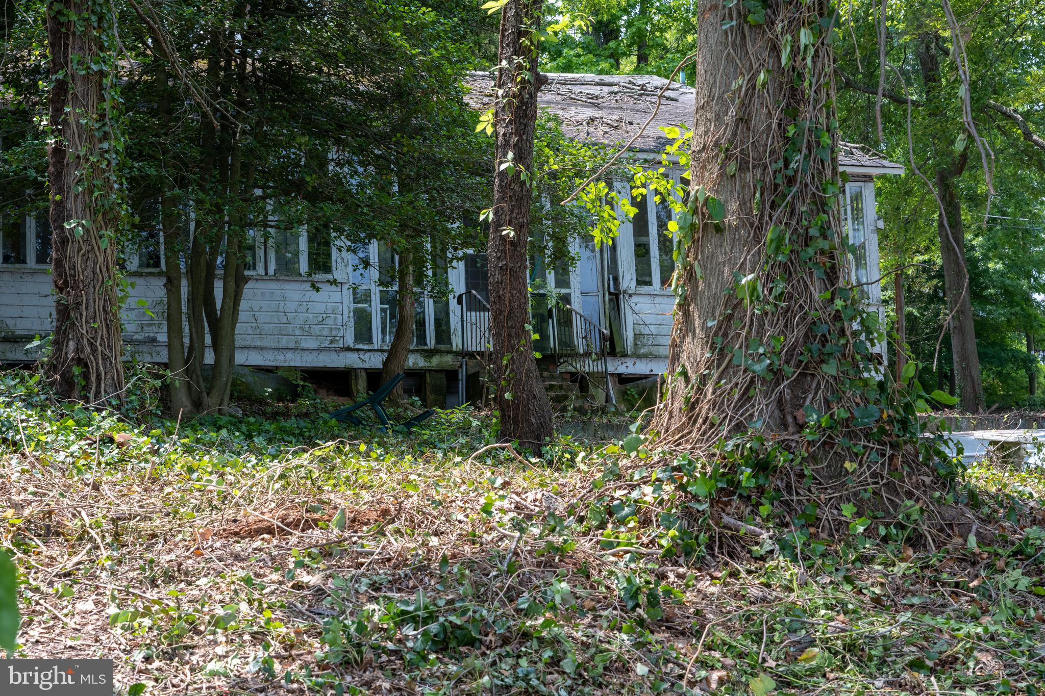 WELLINGTON VILLA - Land