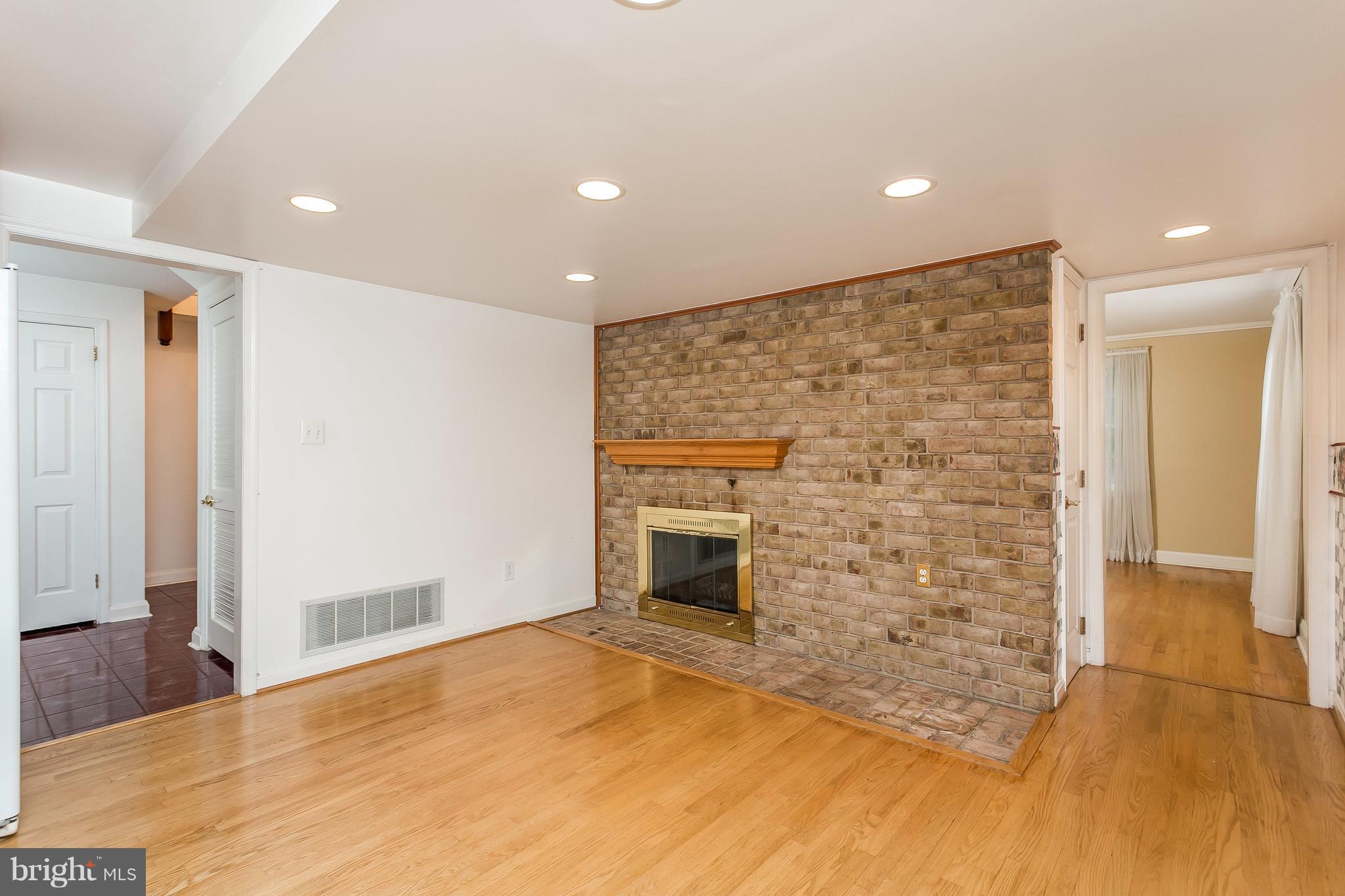 SPRINGLAKE - Residential