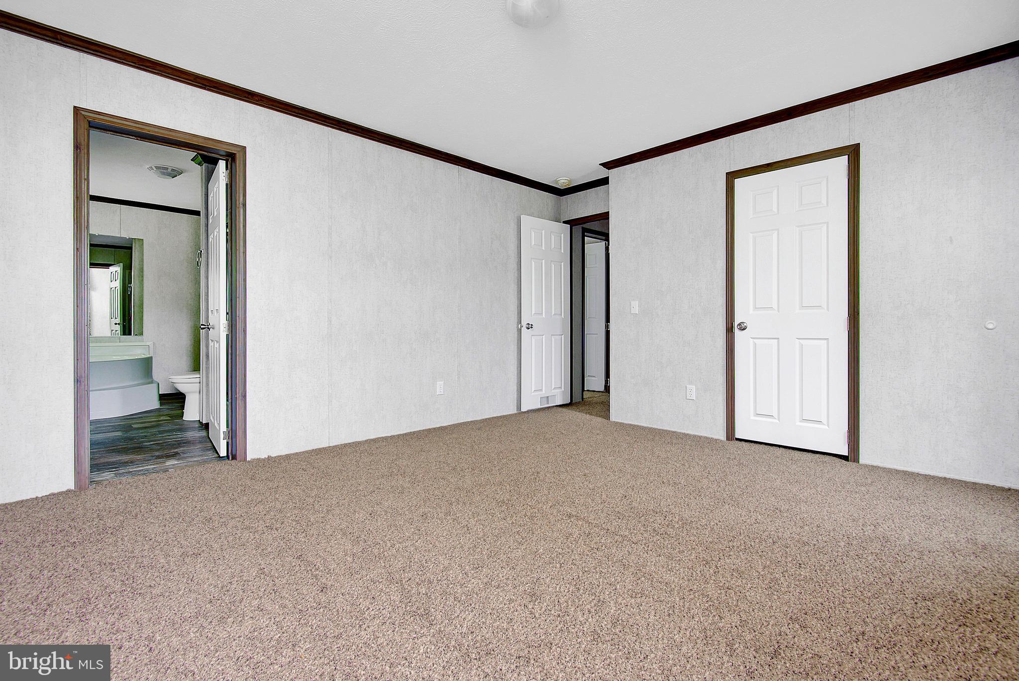 COUNTRY VIEW VILLAGE - Residential