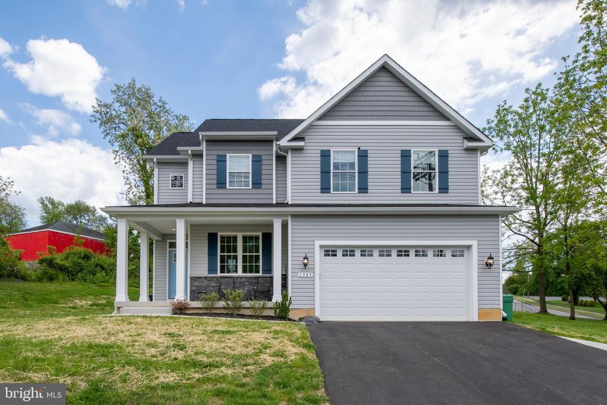 Recently built Craftsman style beauty with 4BR, 2.5 baths and large, inviting front porch. Gracious, well lit entry foyer leads to private study/library and grand family living space. Many option upgrades including large Trex deck, hardwood throughout main floor, gas fireplace, entertainment niche, crown molding, oak stairs, upgraded Samsung stainless appliance package, 42in kitchen cabinets, granite countertops throughout, tile backsplash, under cabinet lighting, 2nd floor family loft area and 9' ceilings! Owner's retreat with twin walk-in closets, double oversized shower, separate toilet room, giant twin vanity with storage tower, soaking tub niche and more! This home boasts dual drop zones, first floor laundry, walk-in pantry, spacious, well appointed cook’s kitchen, large ample garage and elegant lighting throughout. Welcome home!