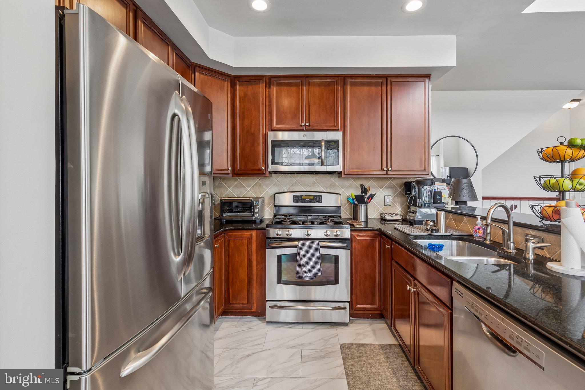 VILLAS AT PACKER PARK - Residential