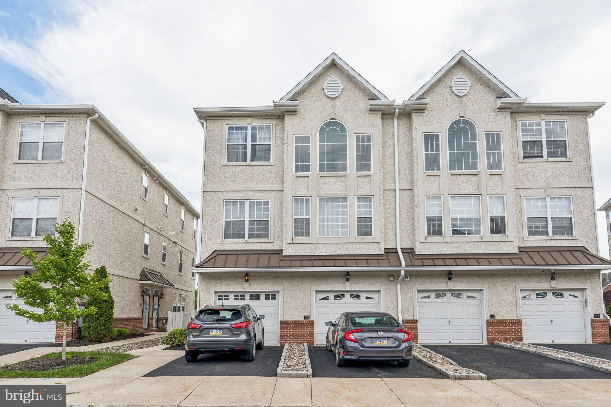 VILLAS AT PACKER PARK - Residential