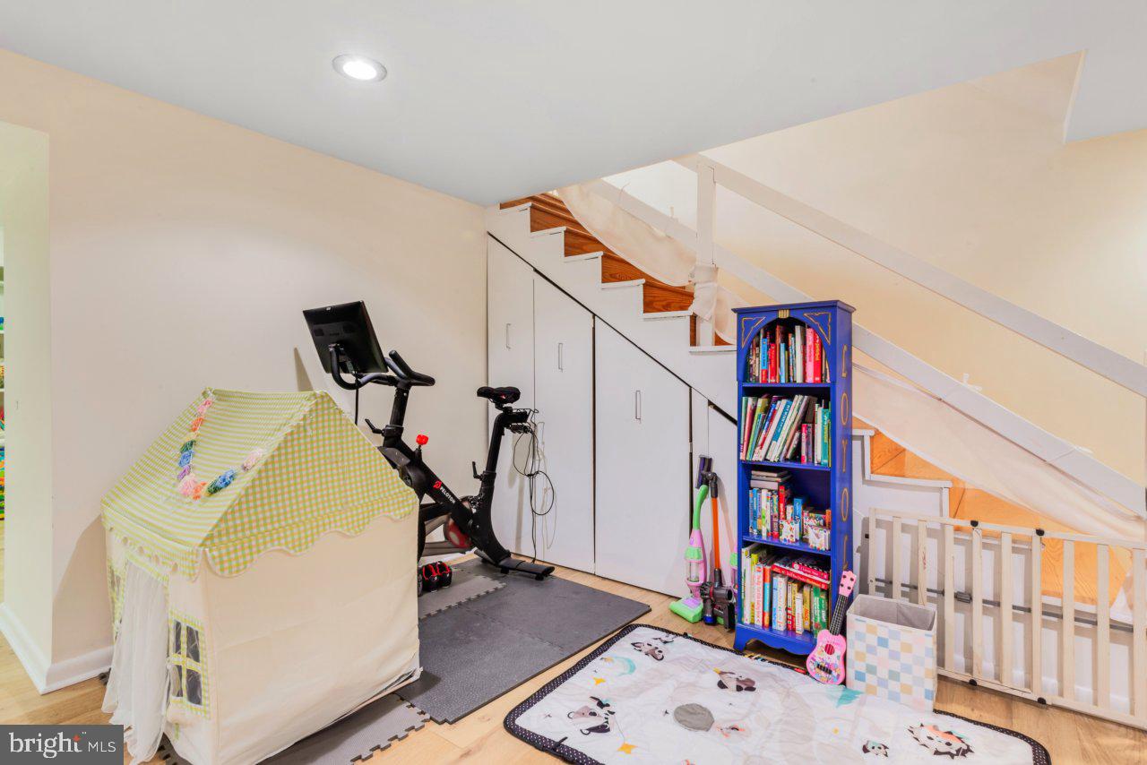 RUXTON/RIDERWOOD - Residential