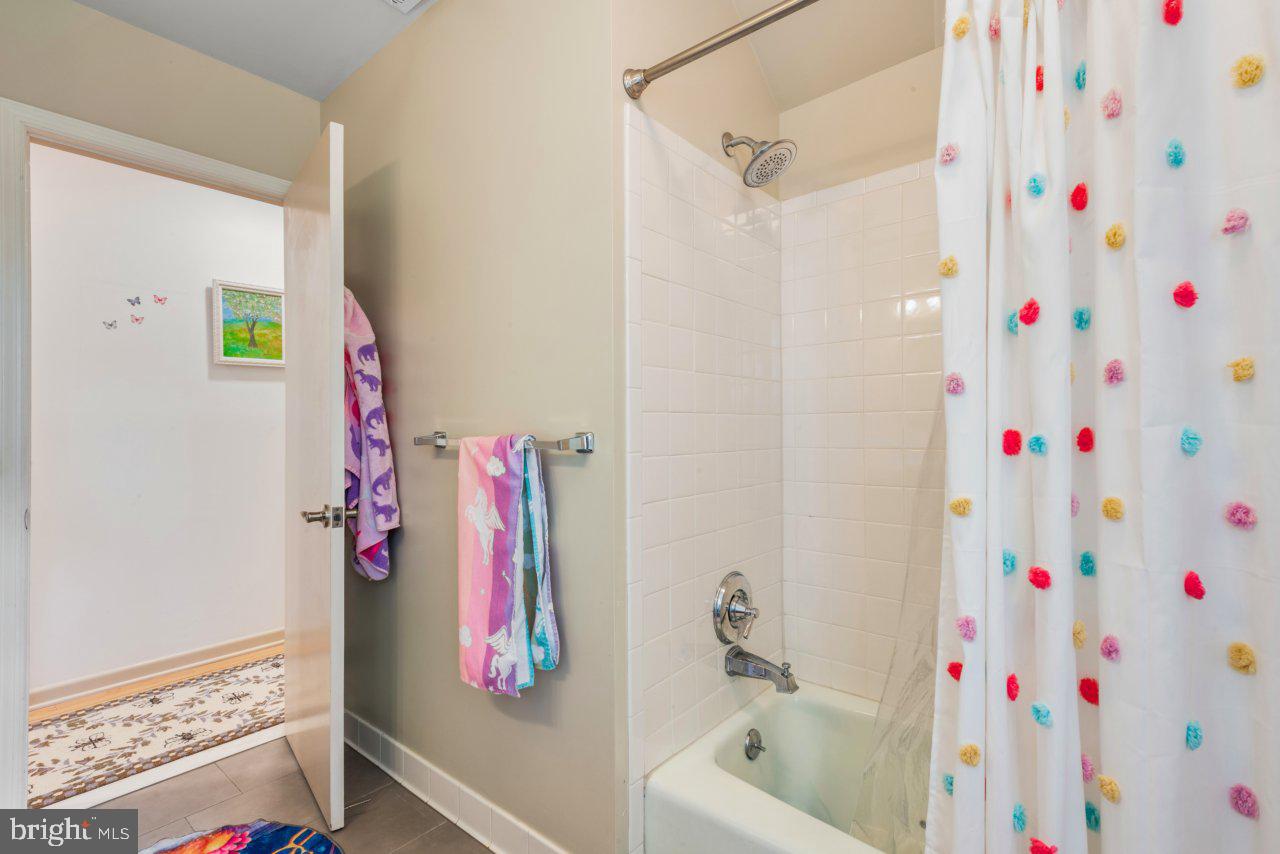 RUXTON/RIDERWOOD - Residential