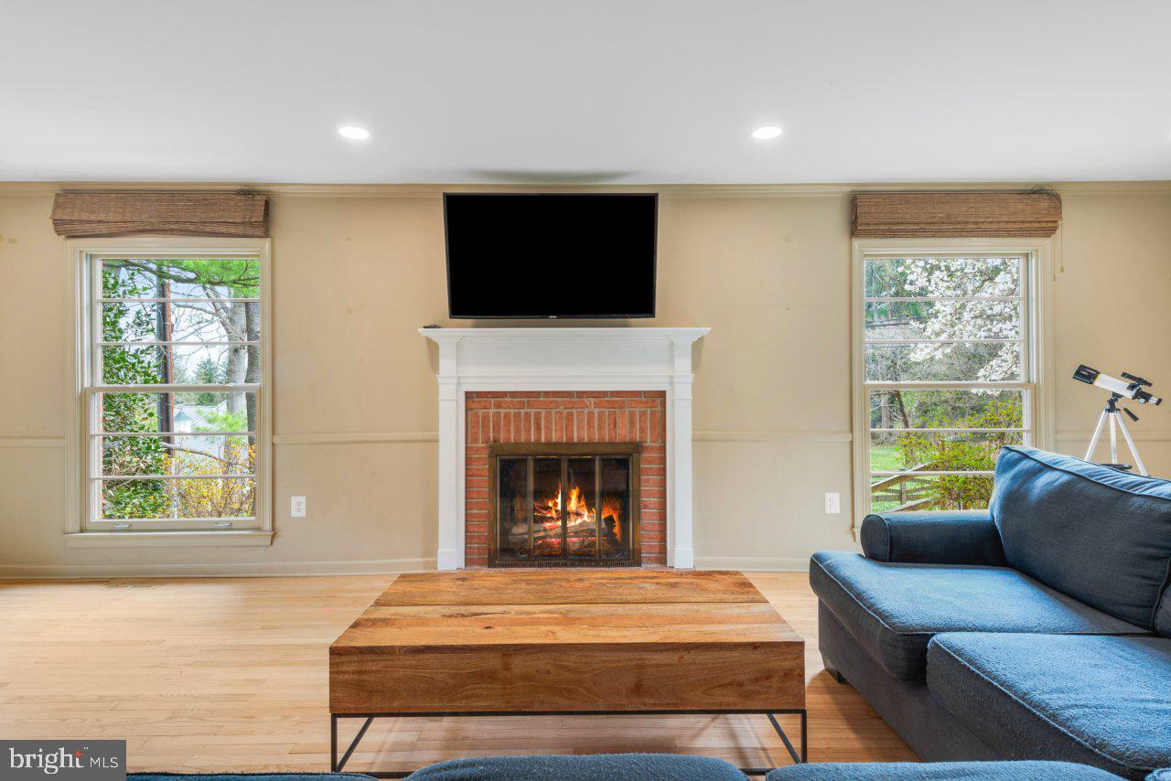 RUXTON/RIDERWOOD - Residential