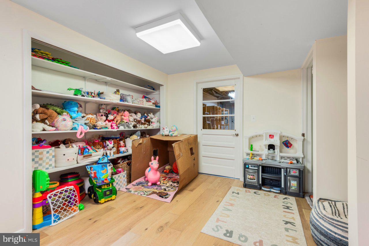 RUXTON/RIDERWOOD - Residential