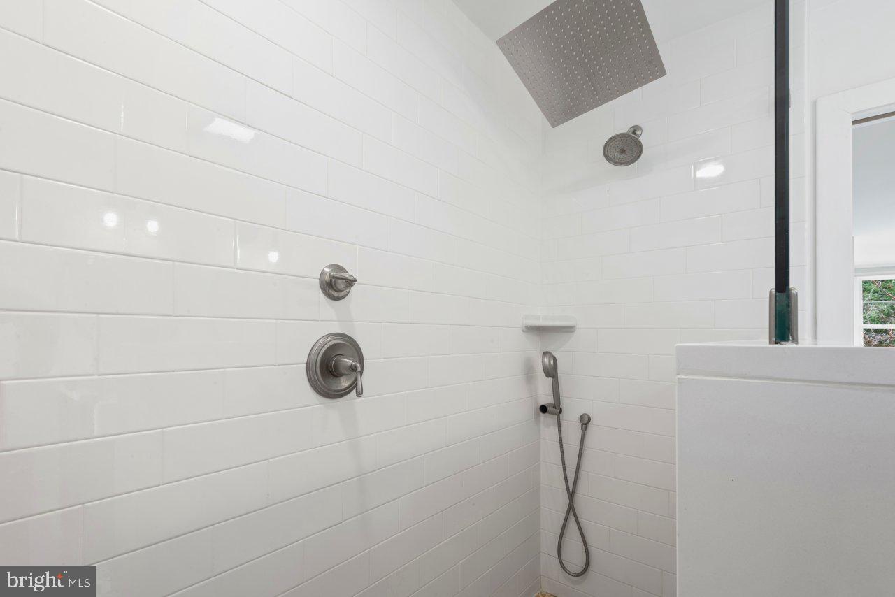 RUXTON/RIDERWOOD - Residential