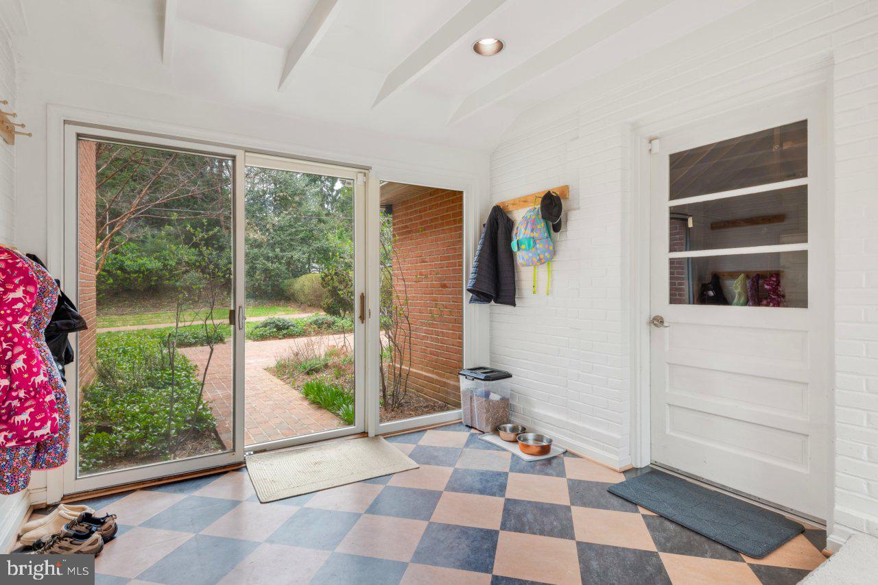 RUXTON/RIDERWOOD - Residential