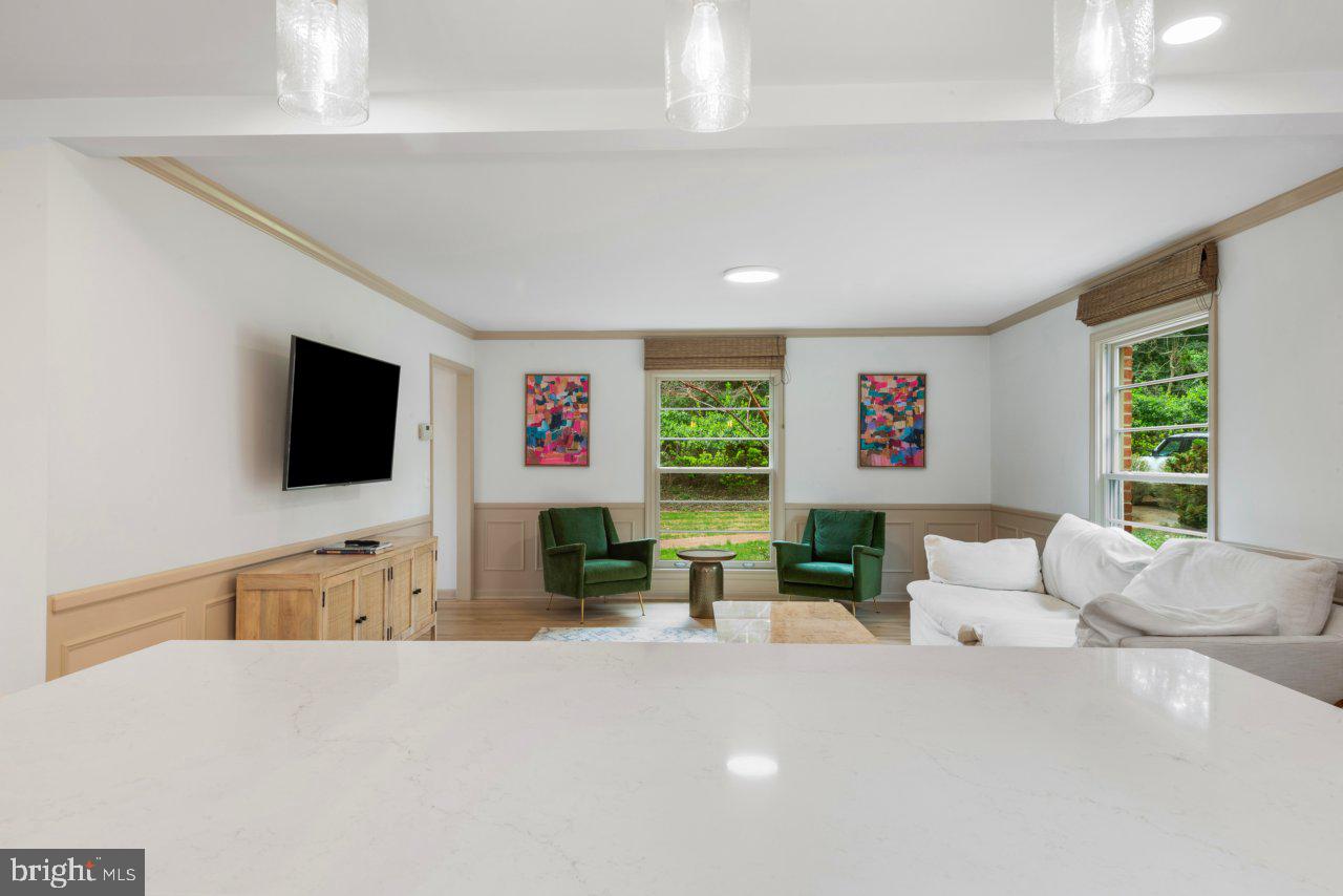 RUXTON/RIDERWOOD - Residential