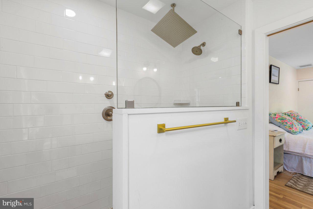 RUXTON/RIDERWOOD - Residential