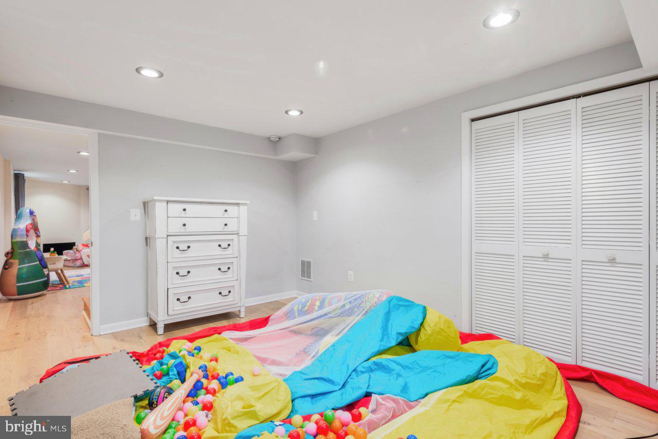 RUXTON/RIDERWOOD - Residential