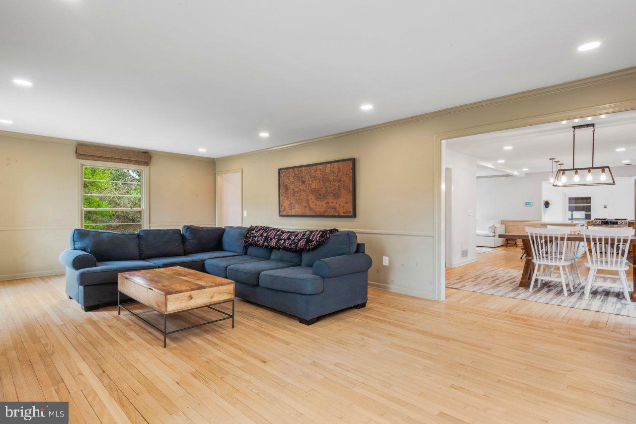 RUXTON/RIDERWOOD - Residential