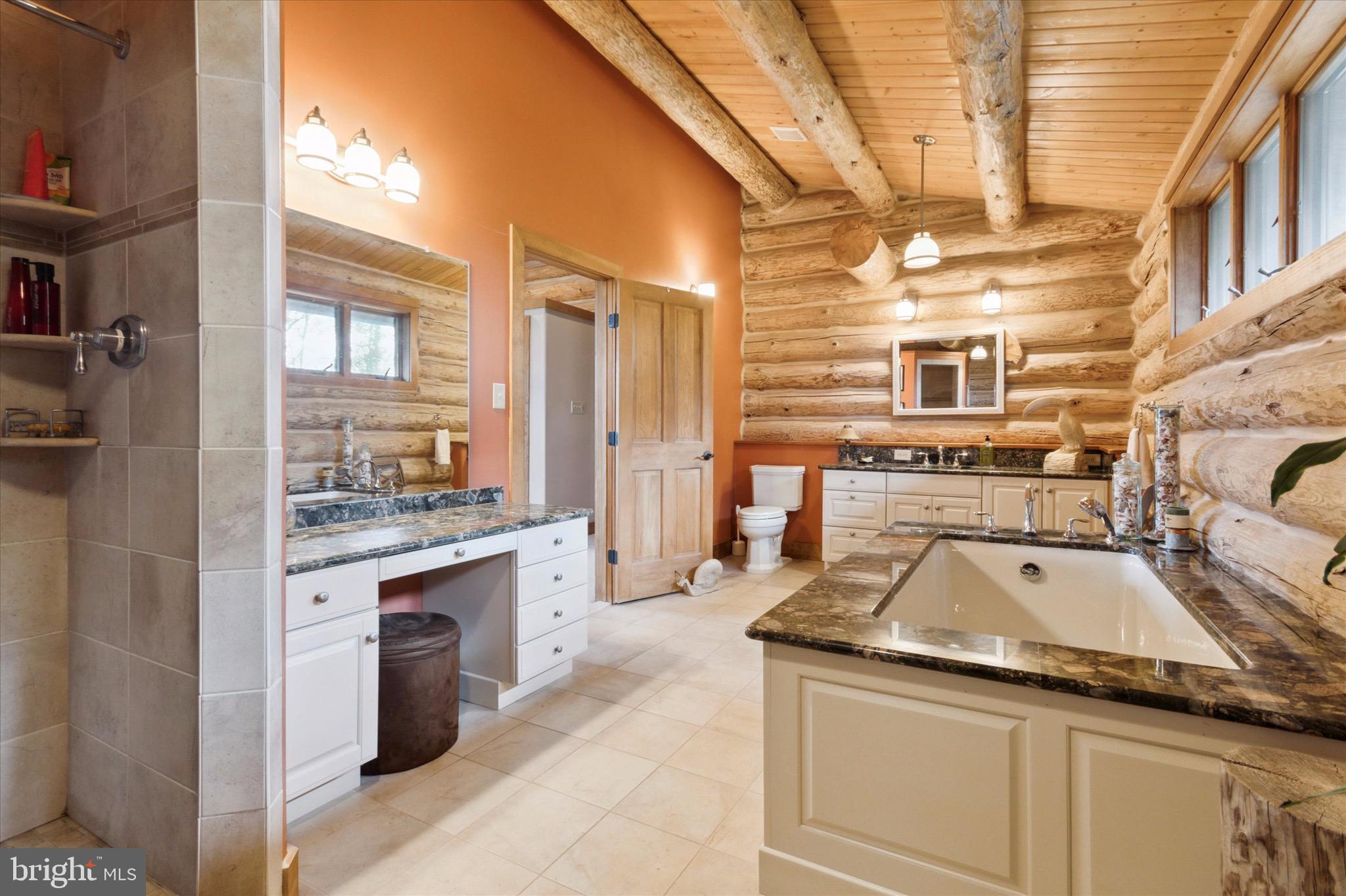 DARLINGTON WOODS - Residential