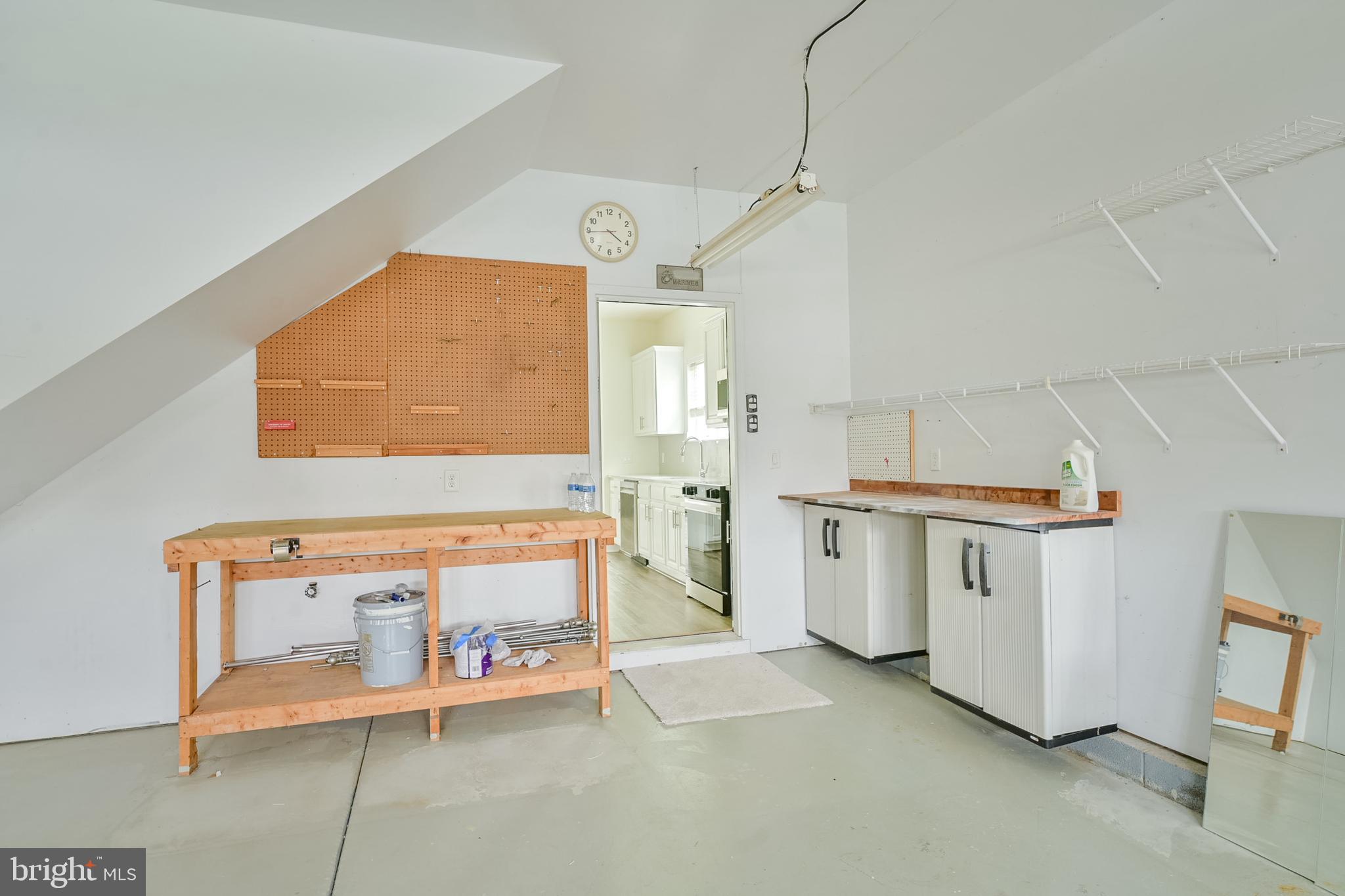 FOUR SEASONS AT ELM TREE - Residential