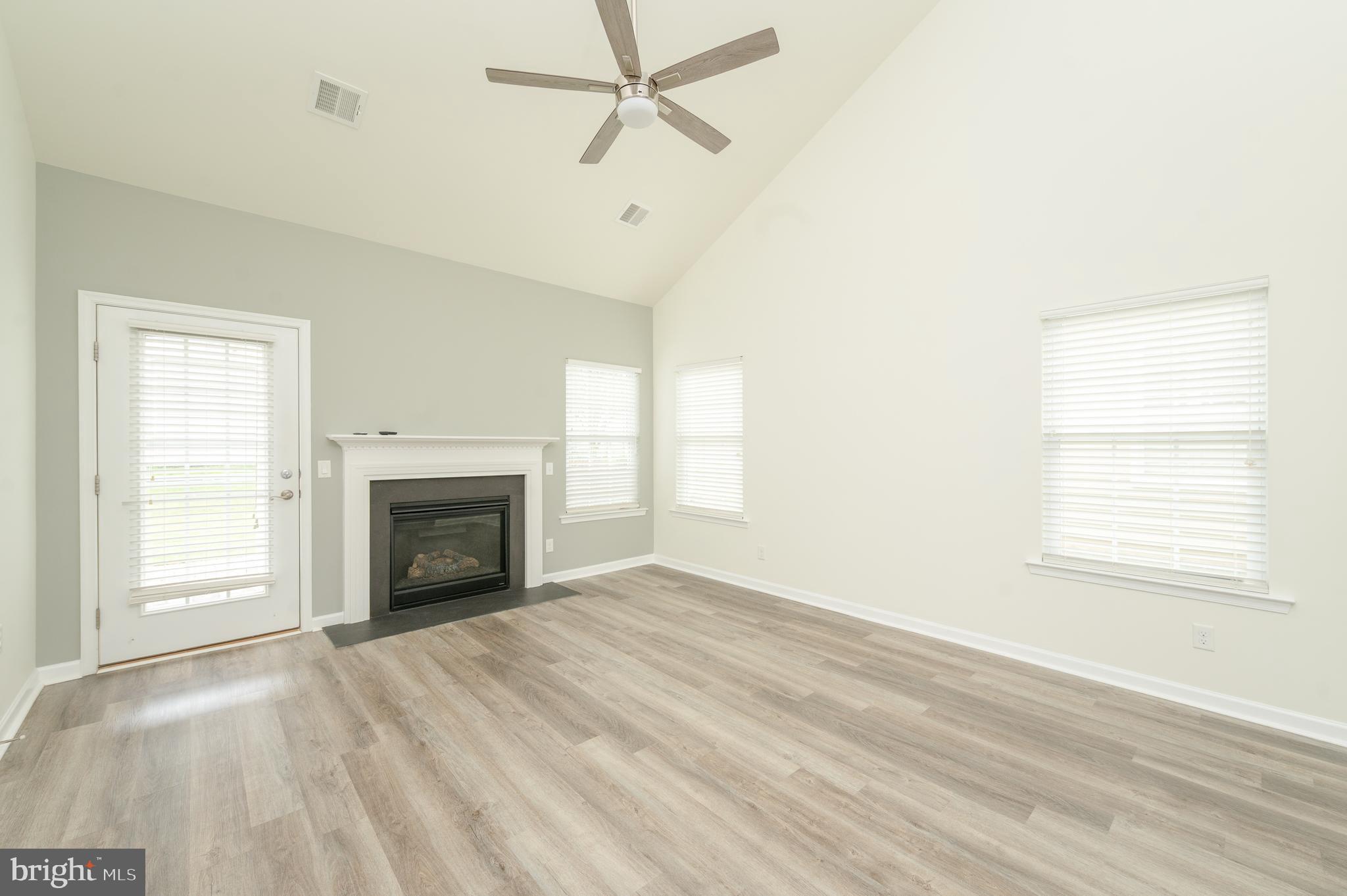 FOUR SEASONS AT ELM TREE - Residential